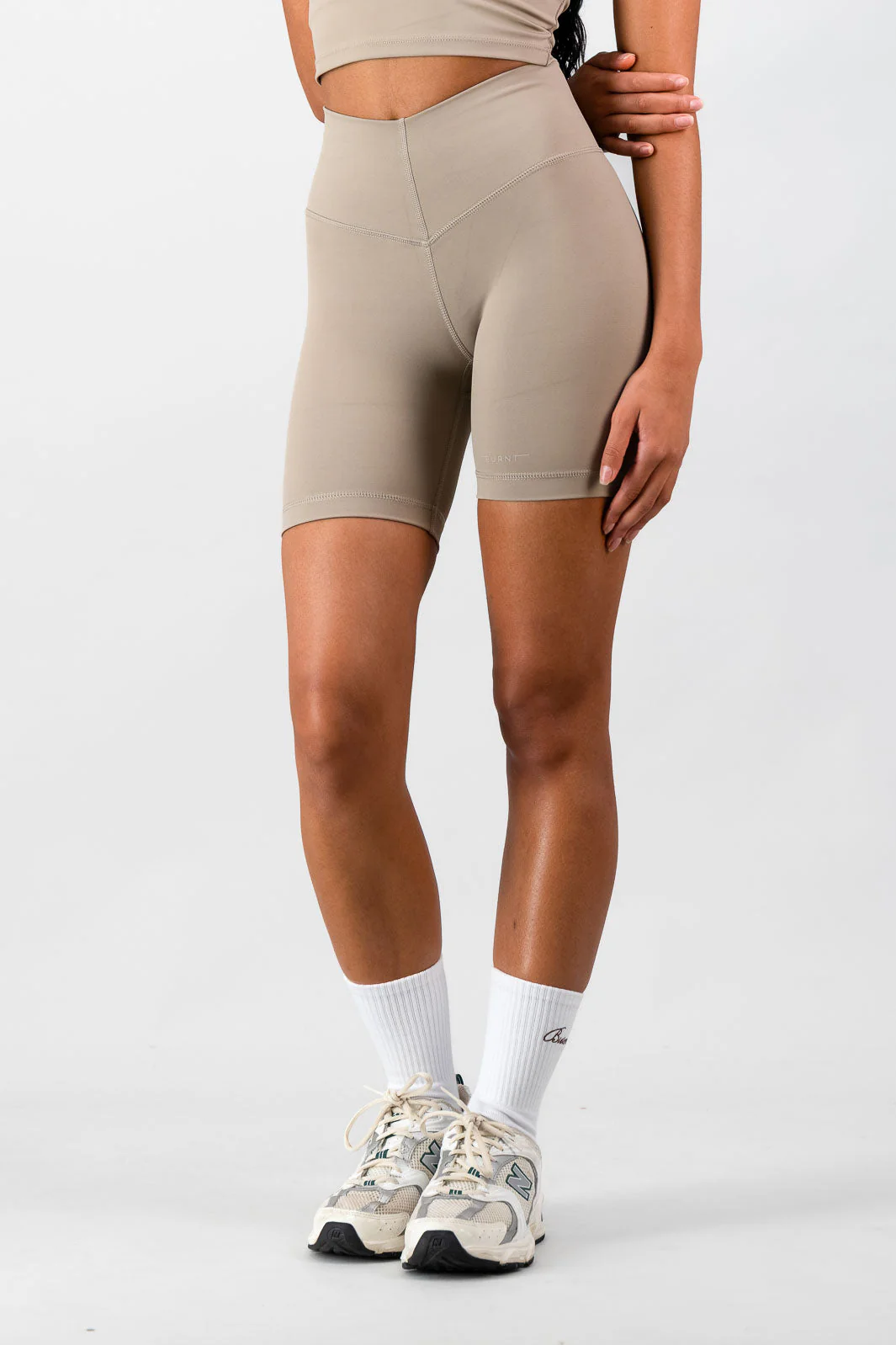 Dynamic Short - Cashew - Image 9