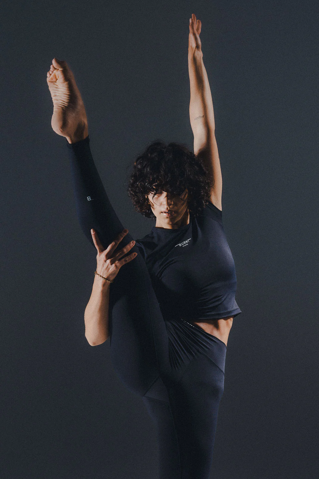 Essential Leah Legging - Image 6