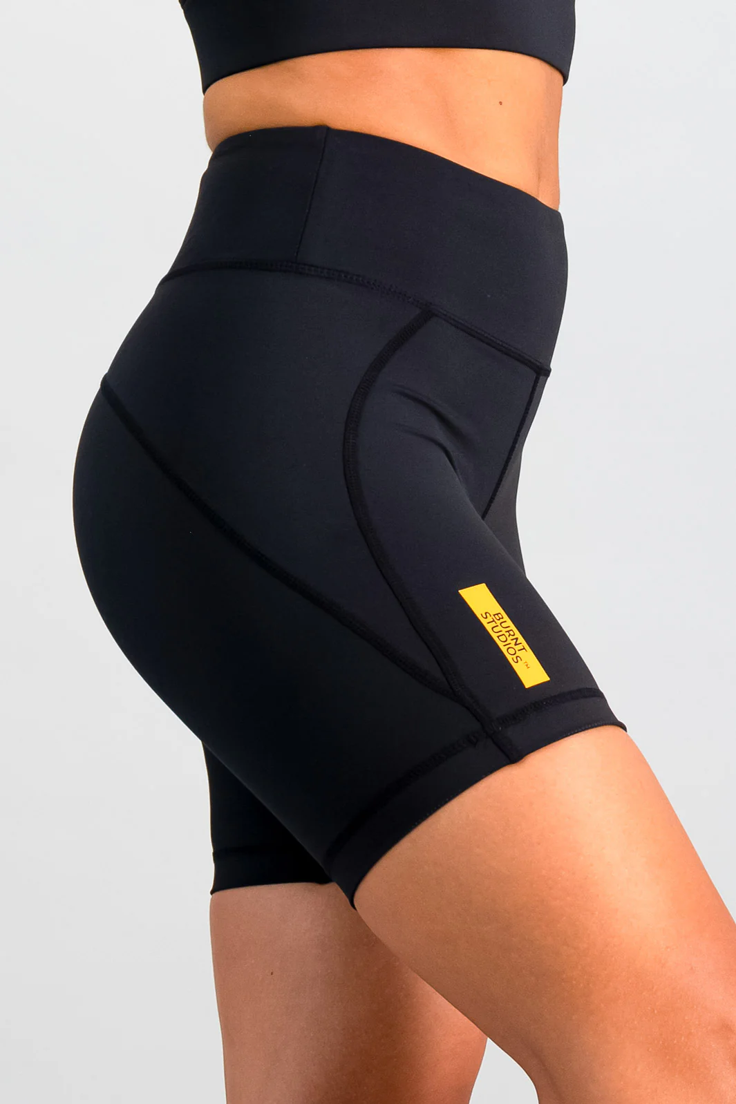 Essential Shorts - Black - Image 3