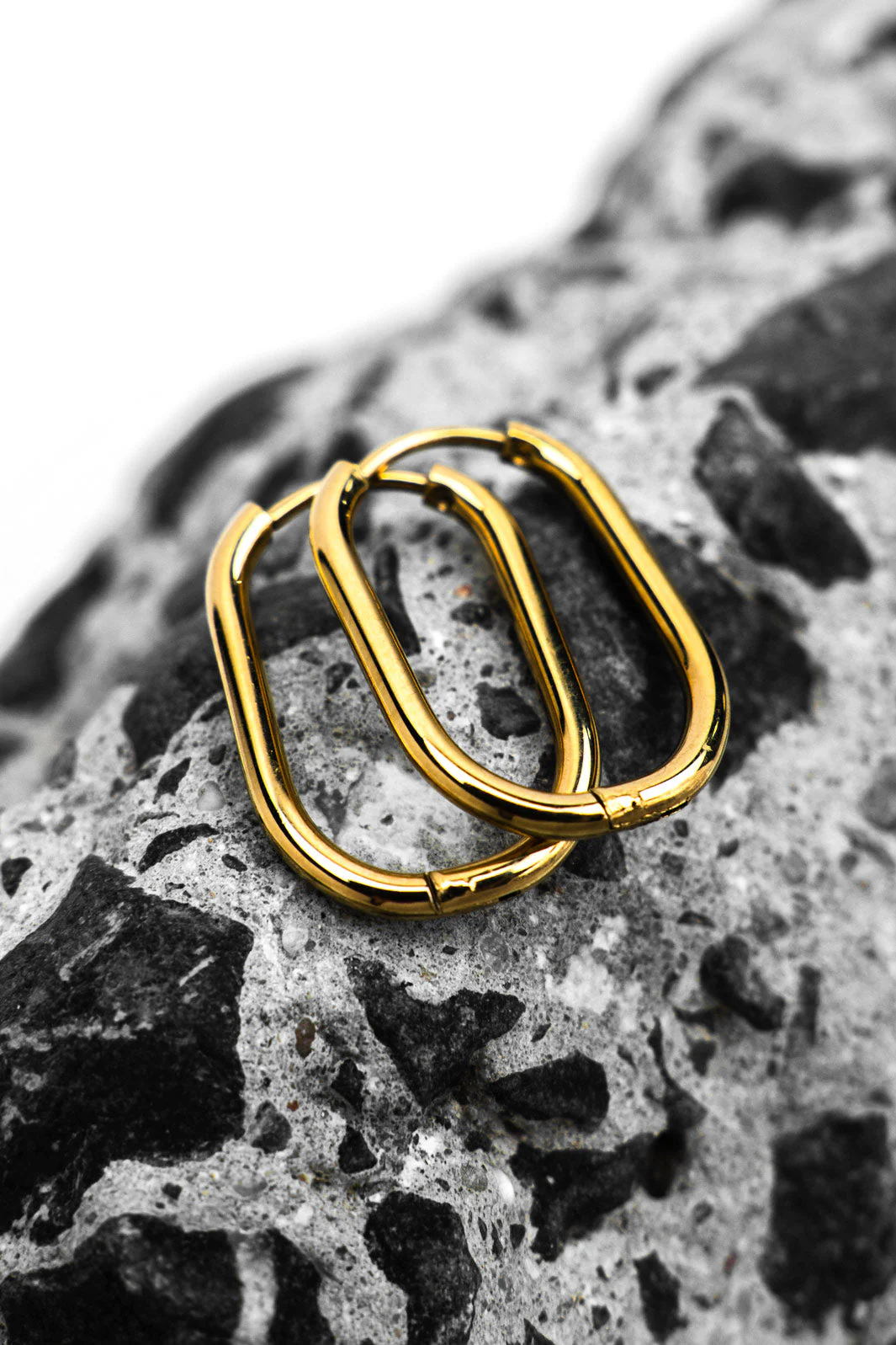 Thin Oval Hoops - Image 2