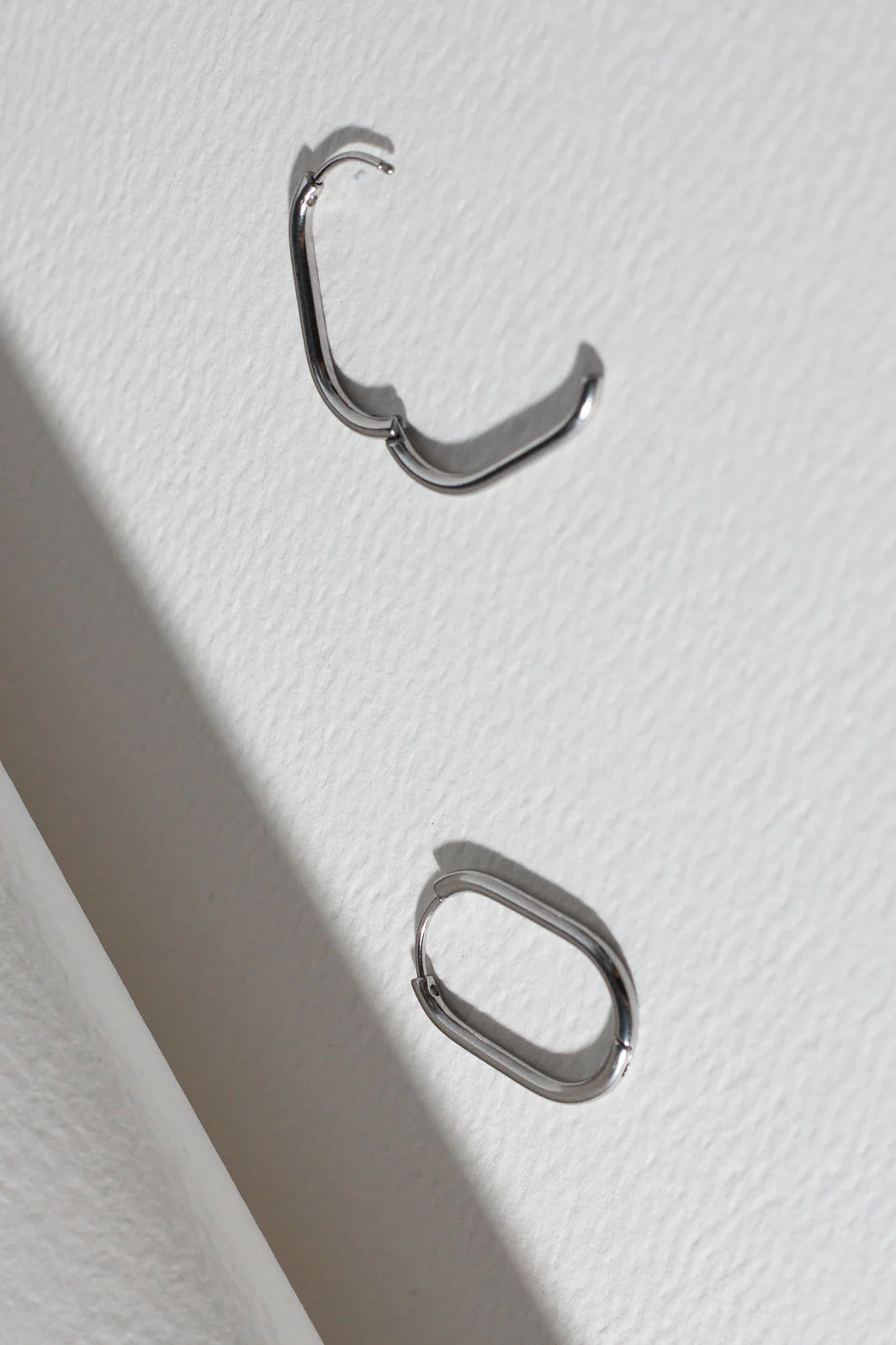 Thin Oval Hoops - Silver - Image 3