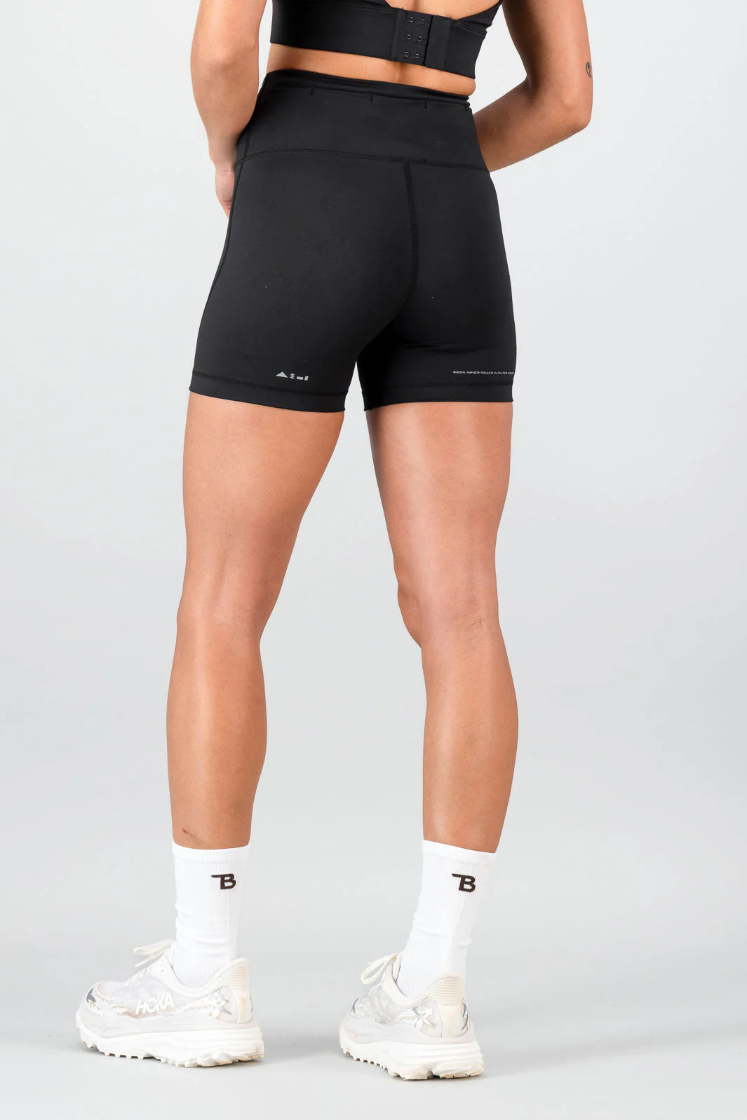 Traverse 4-Inch Short - Black - Image 3